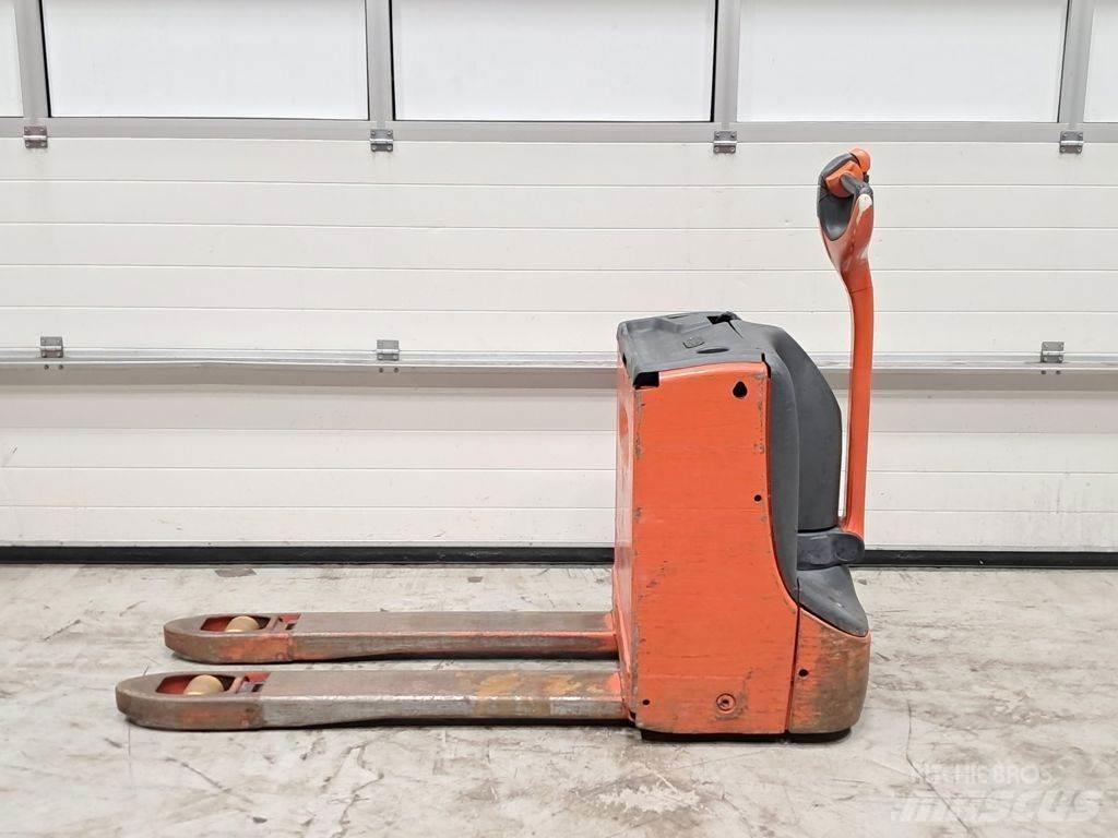Linde T16 Jekketralle