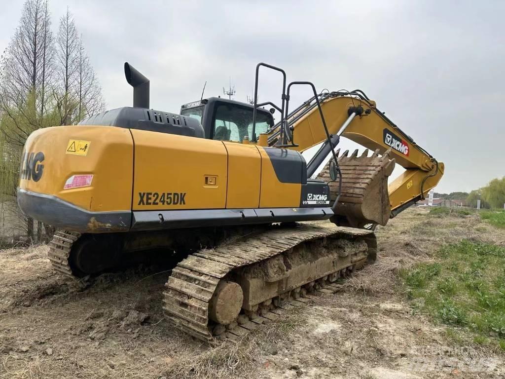 XCMG XE 245 DK Beltegraver