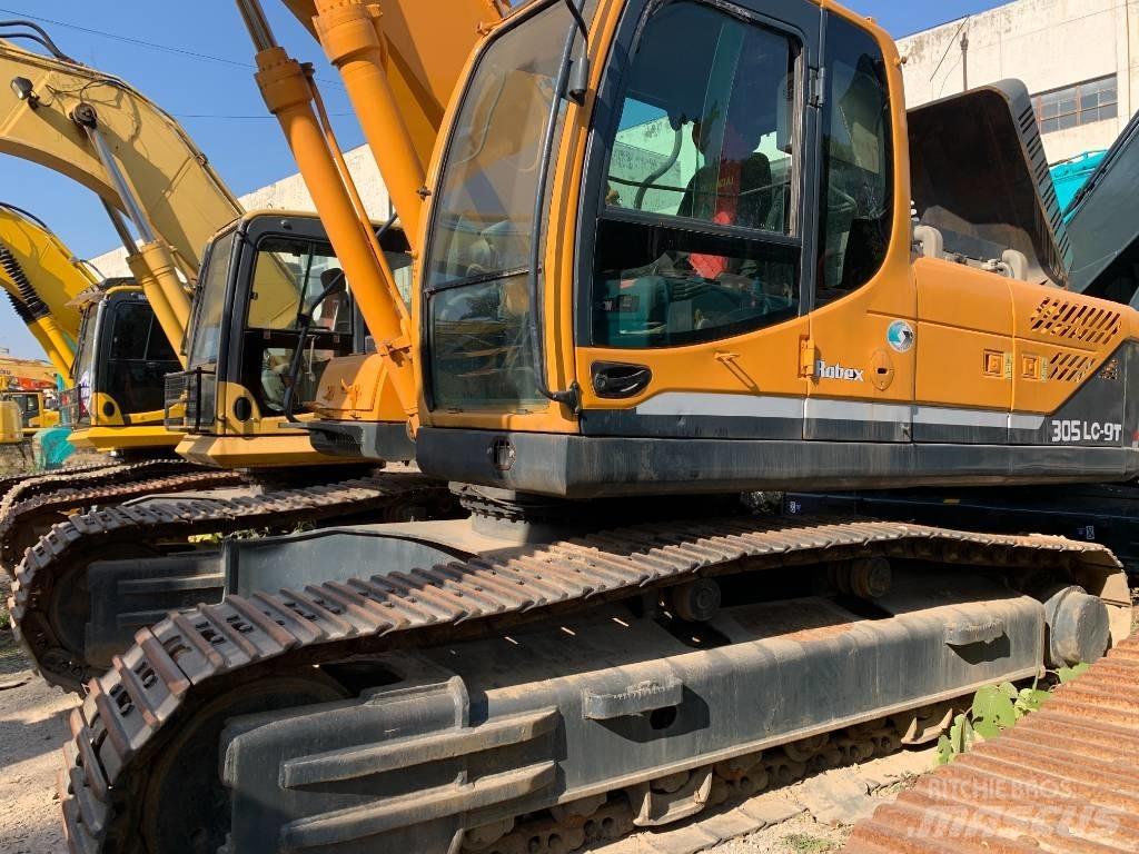 Hyundai 305LC-9T Beltegraver