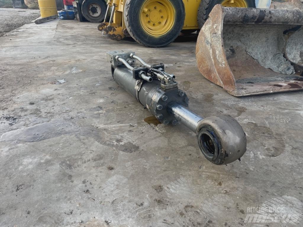 Liebherr A 910 Comp Hydraulikk