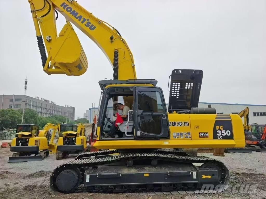 Komatsu 350-8 Beltegraver