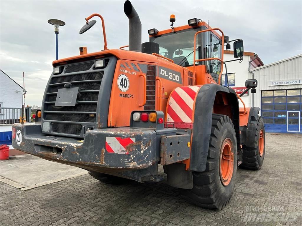 Doosan DL 300 Hjullastere
