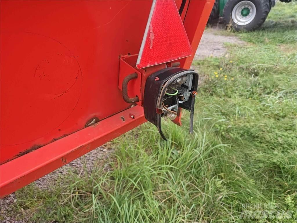 Deutz-Fahr E390 Selvlastende vogner