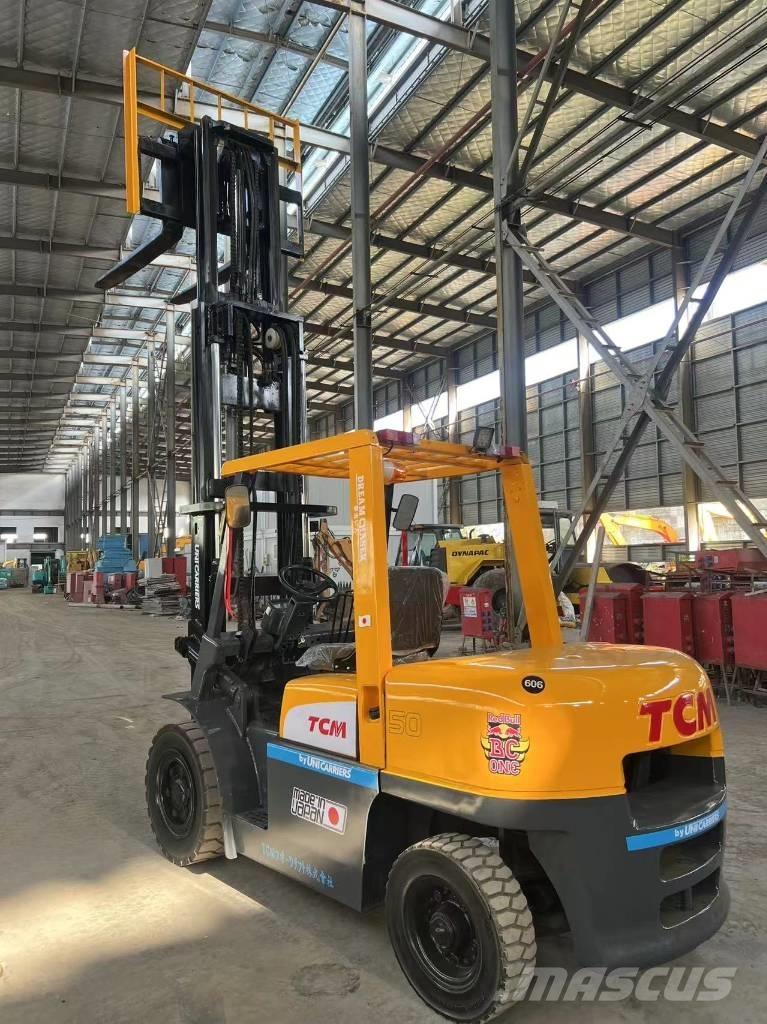 TCM 5t Diesel Trucker