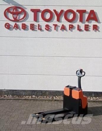 Toyota LWI 160 Lavtløftende truck