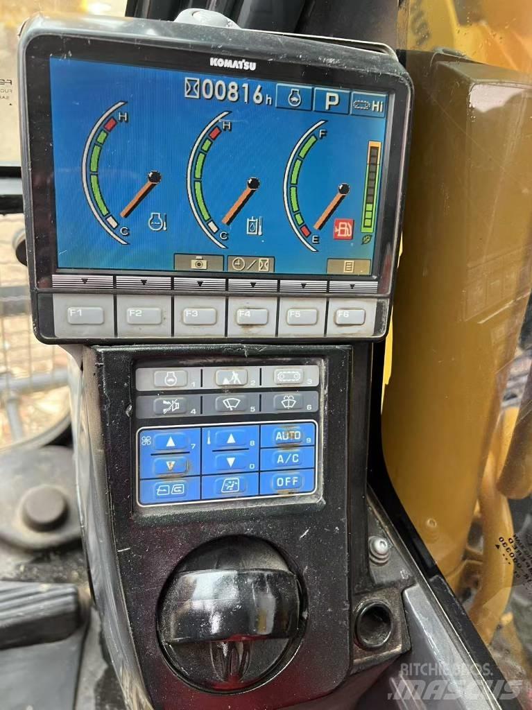 Komatsu PC 210 LC-8 Beltegraver