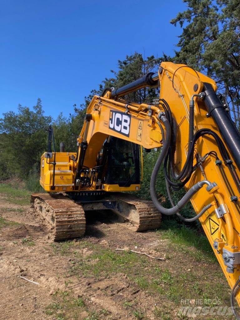 JCB JS 220 X Beltegraver