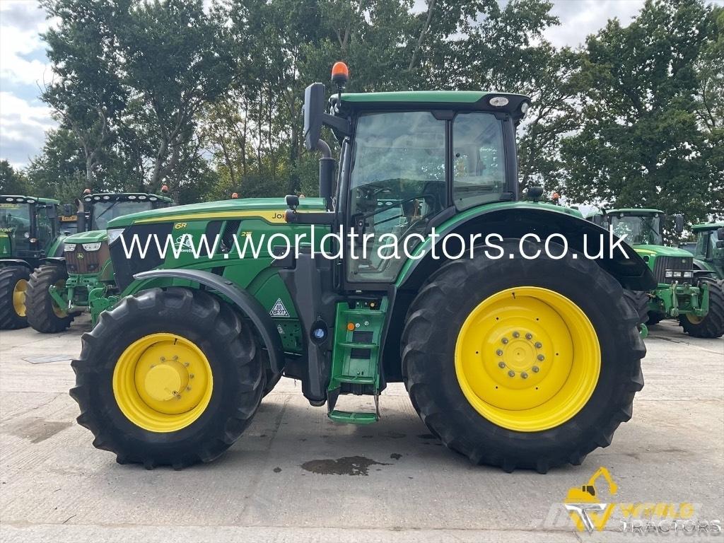 John Deere 6215 R Traktorer
