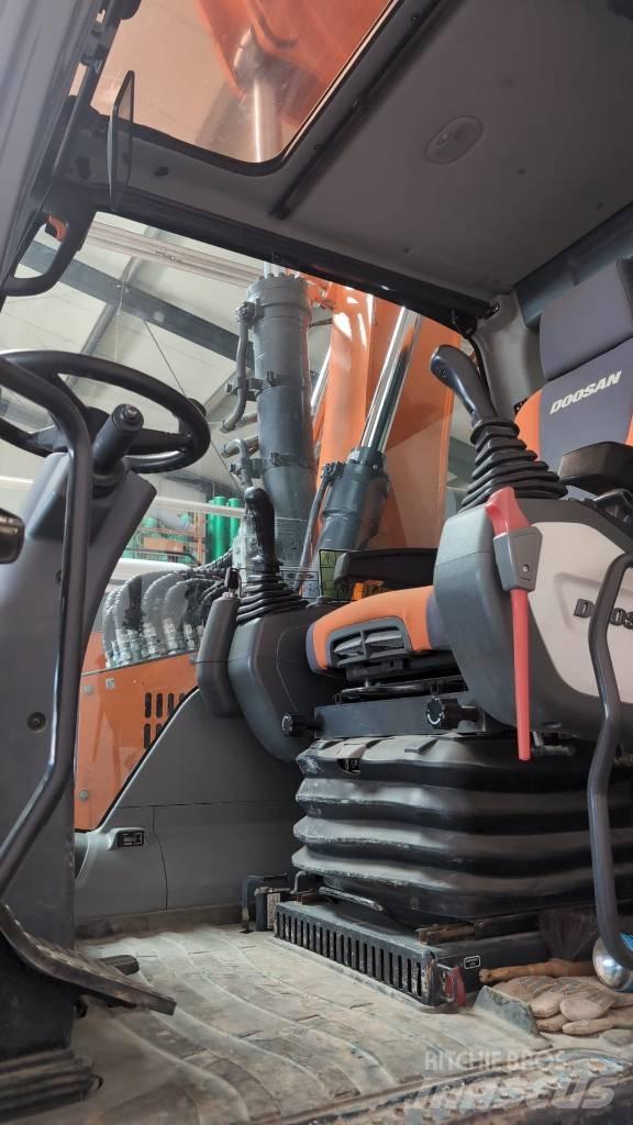 Doosan DX 165 W Hjulgravere