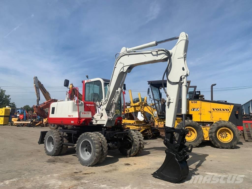Takeuchi TB070W Hjulgravere