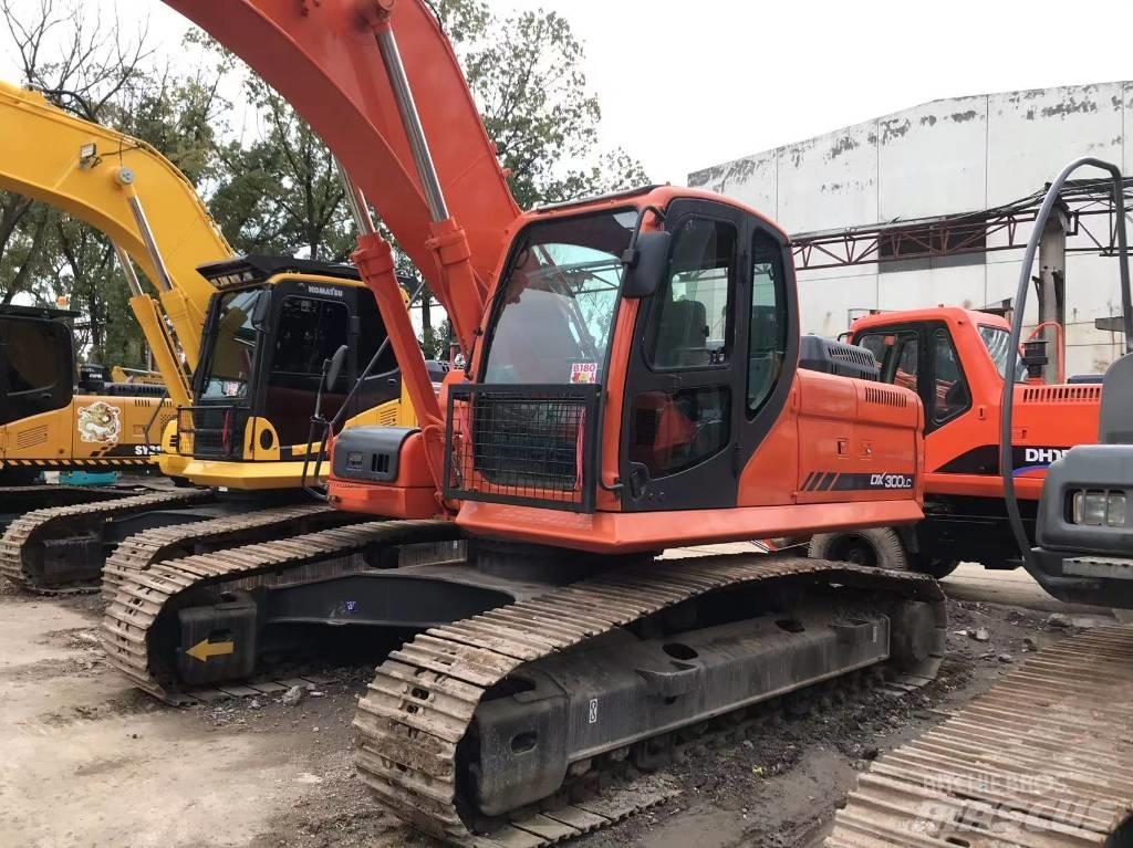 Doosan DX 300 Beltegraver