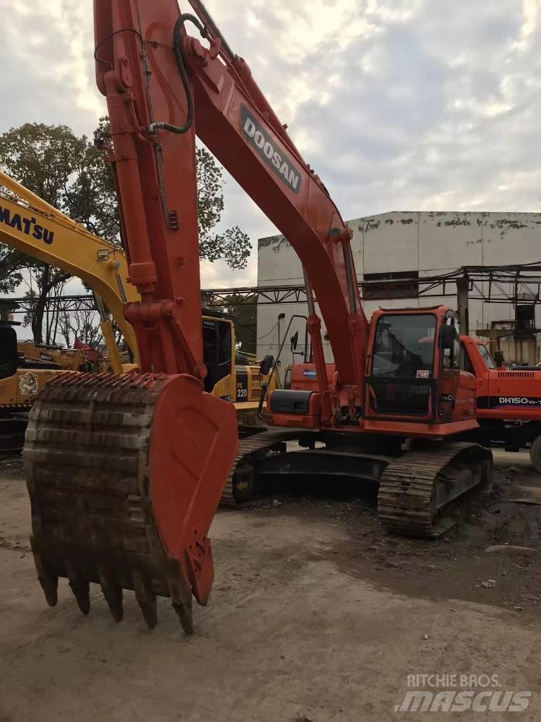 Doosan DX 300 Beltegraver