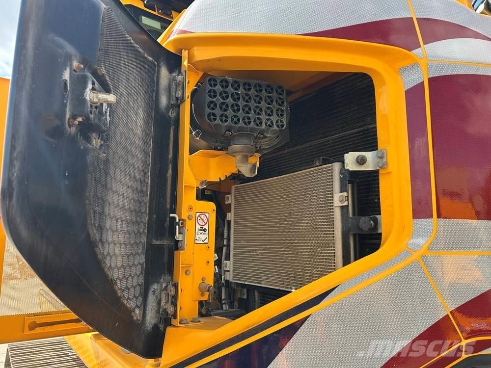 JCB 245XR Beltegraver