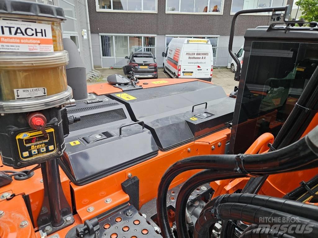 Hitachi ZX135US-7 Beltegraver