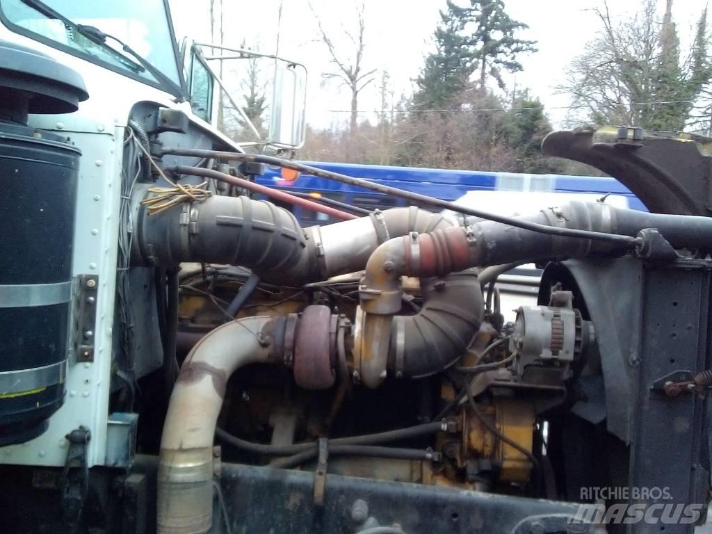 Peterbilt 377 Trekkvogner