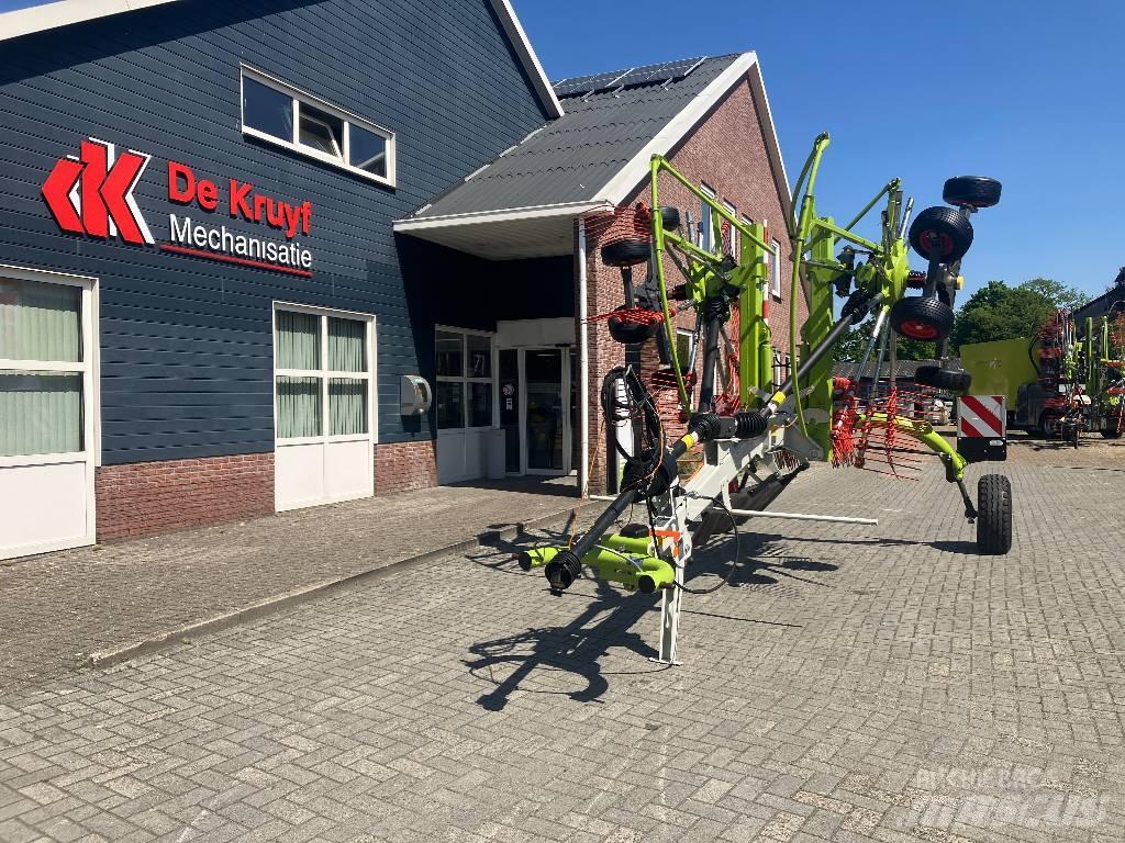 CLAAS Liner 2600 Svanser