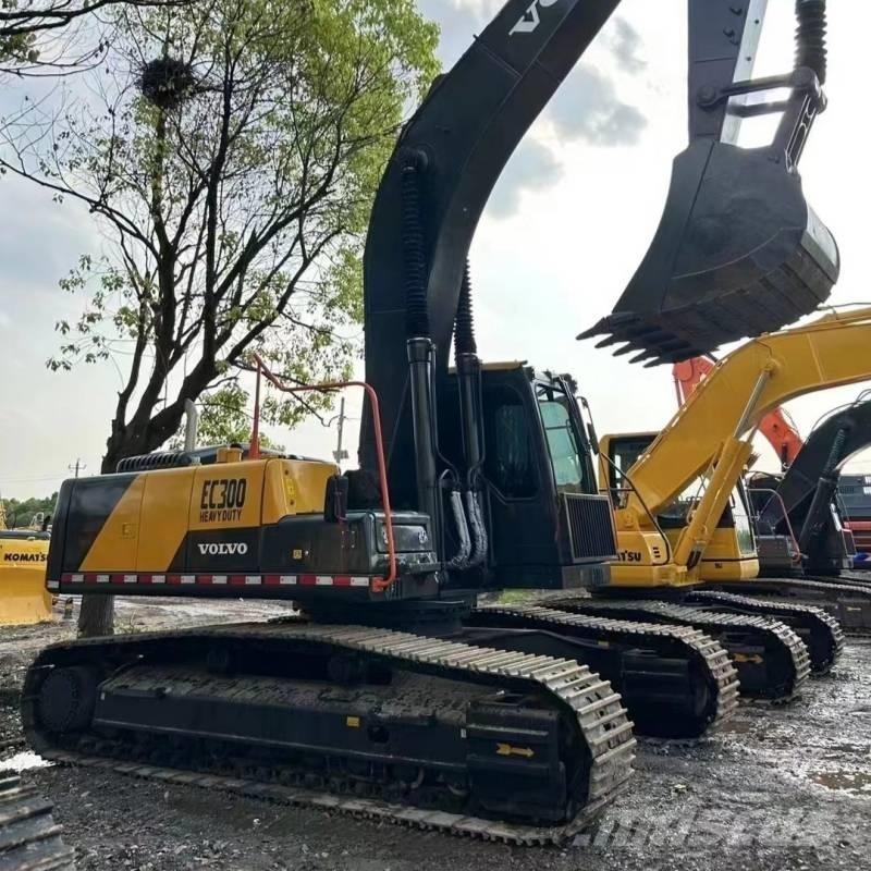 Volvo EC 300 Beltegraver