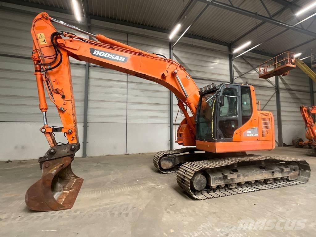 Doosan DX 235 LCR Beltegraver