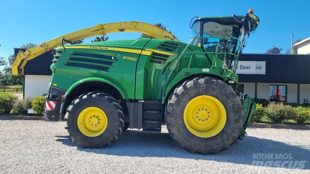 John Deere 8700i Selvdrevne fôrhøstere