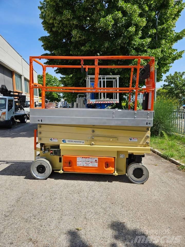 JLG 2630 ES Sakselifter