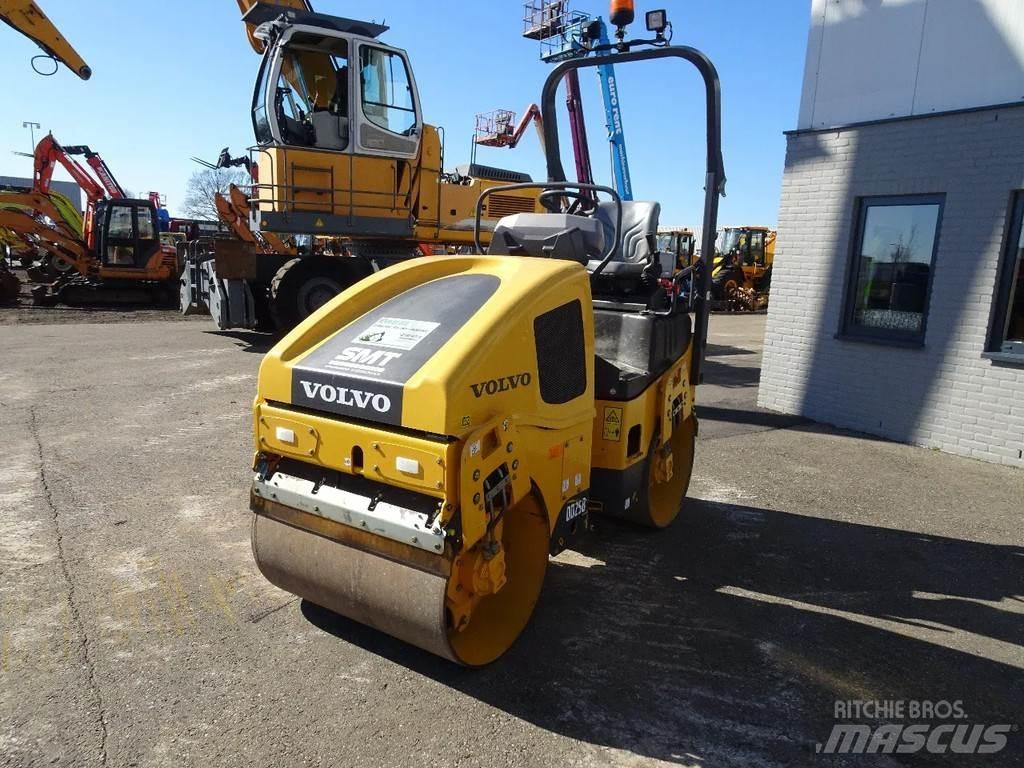 Volvo DD25B Tandem Valser