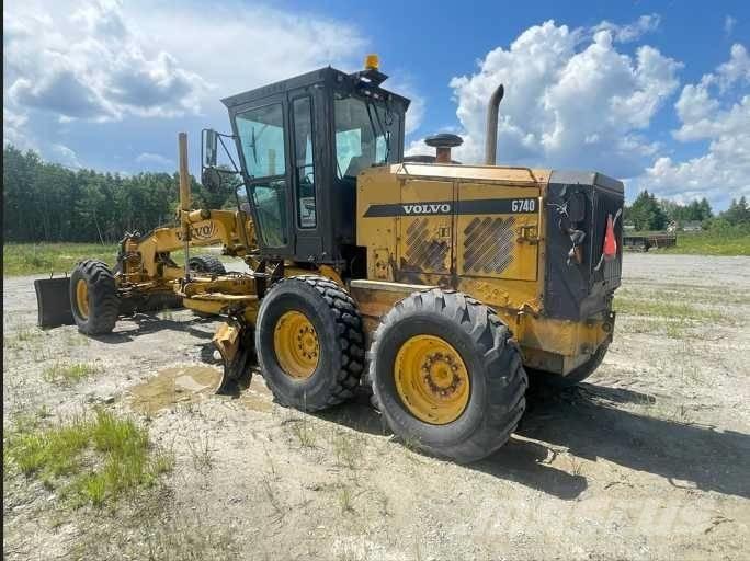 Volvo G 740 Veihøvler