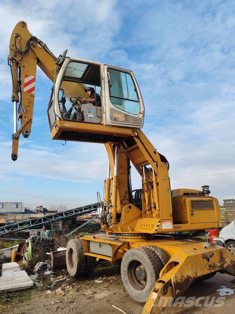 Liebherr 904C Gravemaskiner for avfallshåndtering
