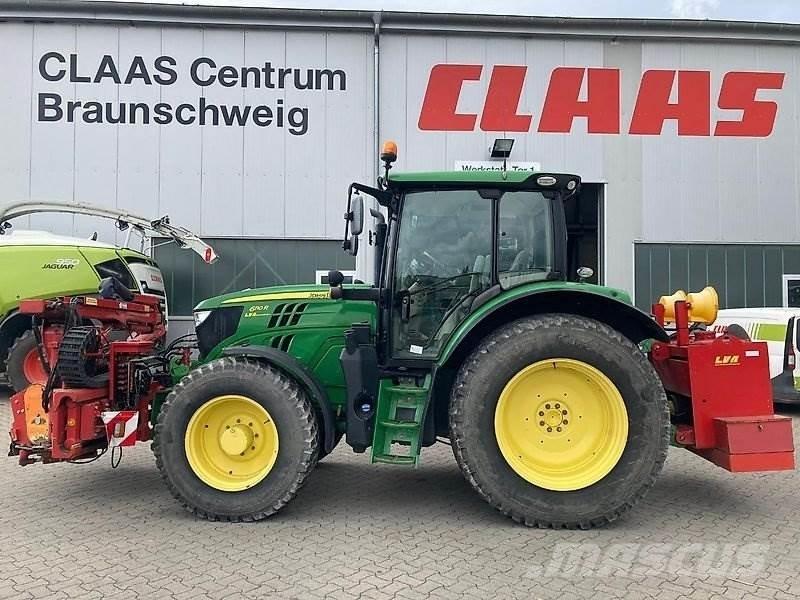 John Deere 6110R Traktorer