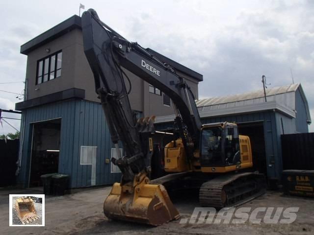 John Deere 345P-TIER Beltegraver