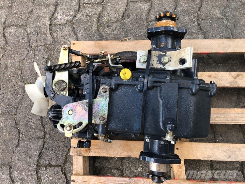 Iseki SXG 19 Stand-on klippere