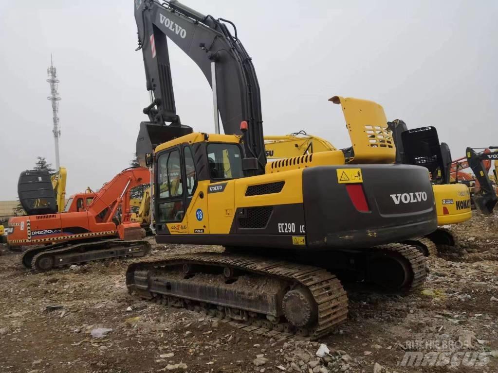 Volvo EC 290 B LC Beltegraver