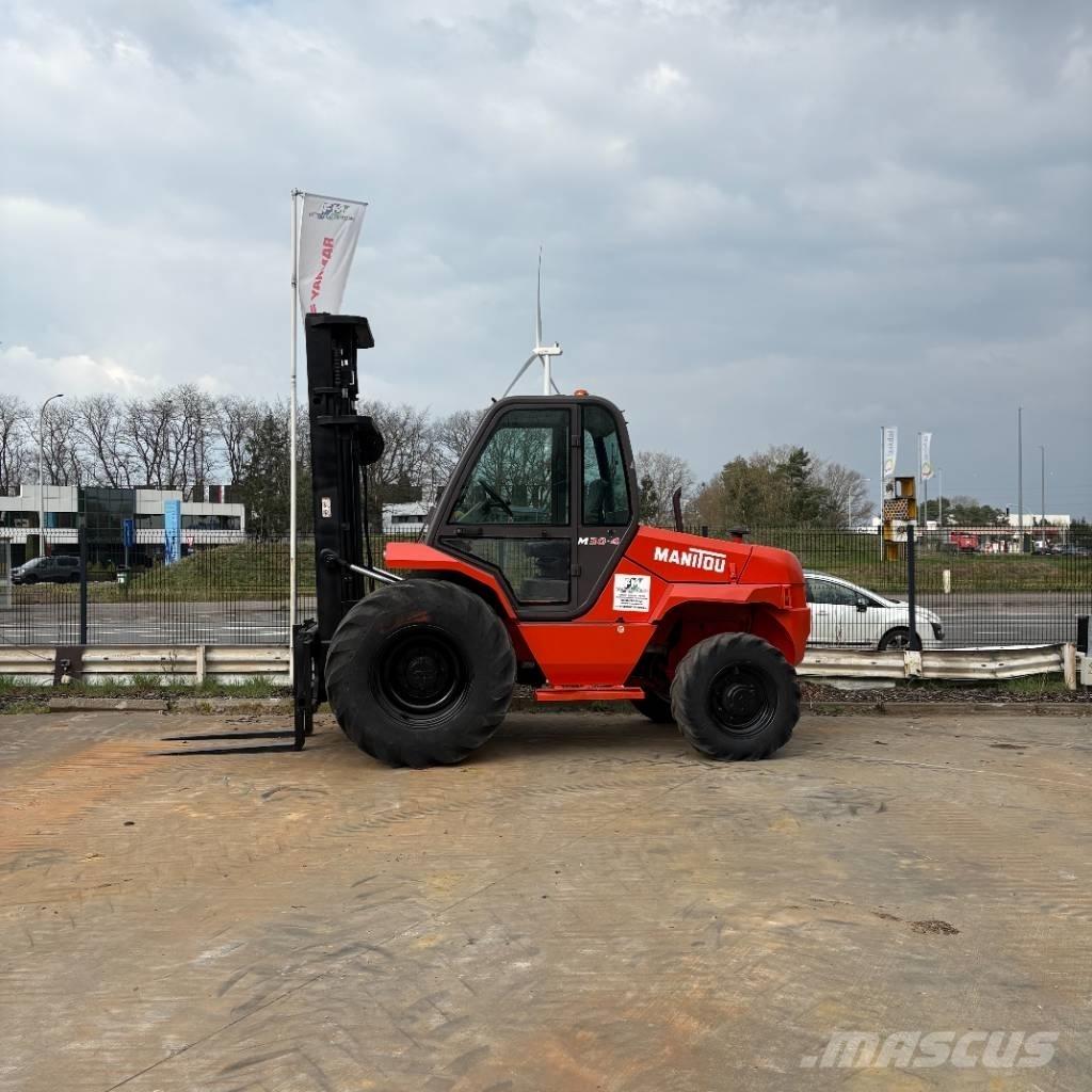 Manitou M 30.4 Terrenggående gaffeltruck