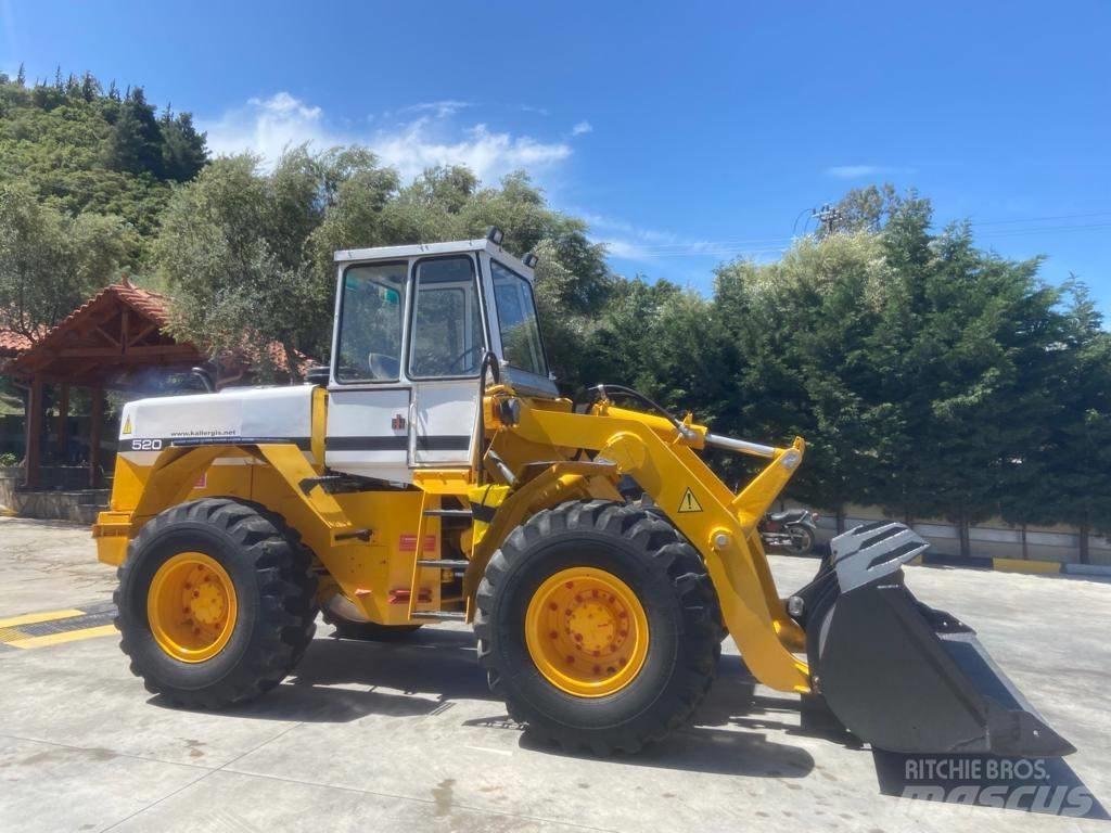 International 520A Hjullastere