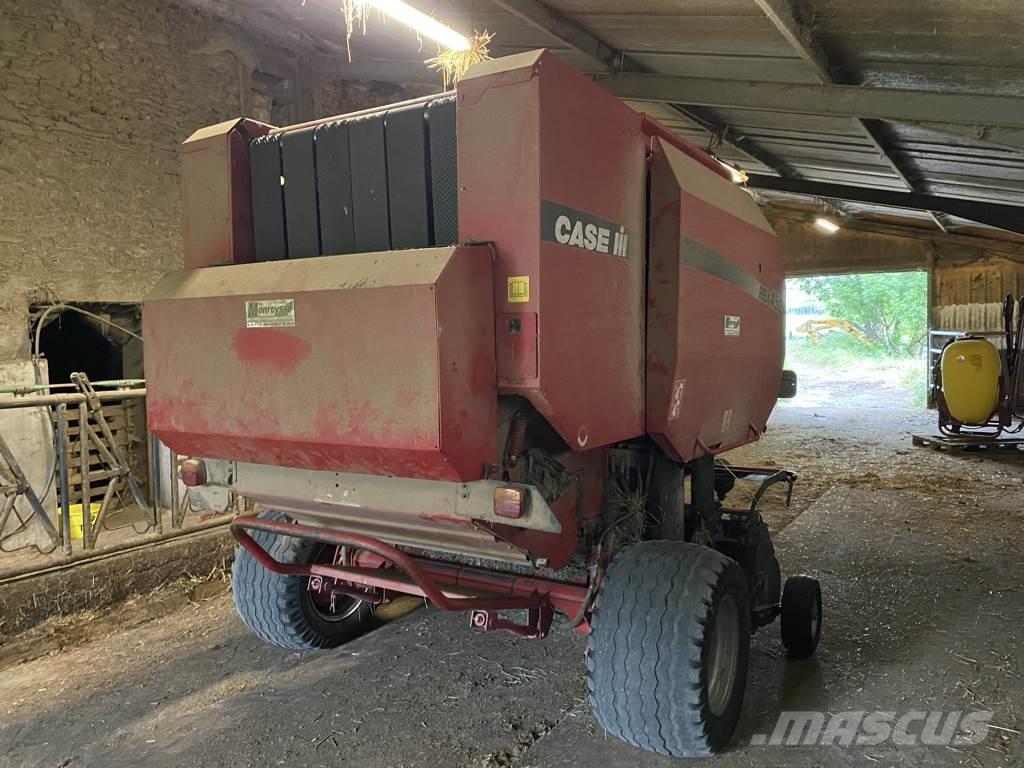 Case IH RBX 452 Rundballepresser