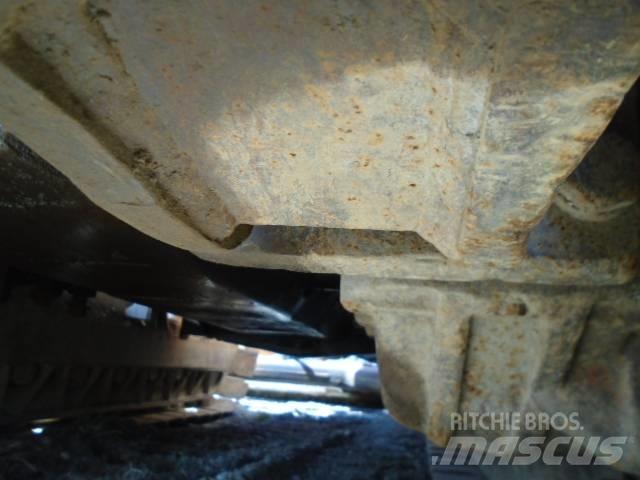 CASE 1150 B Beltelastere