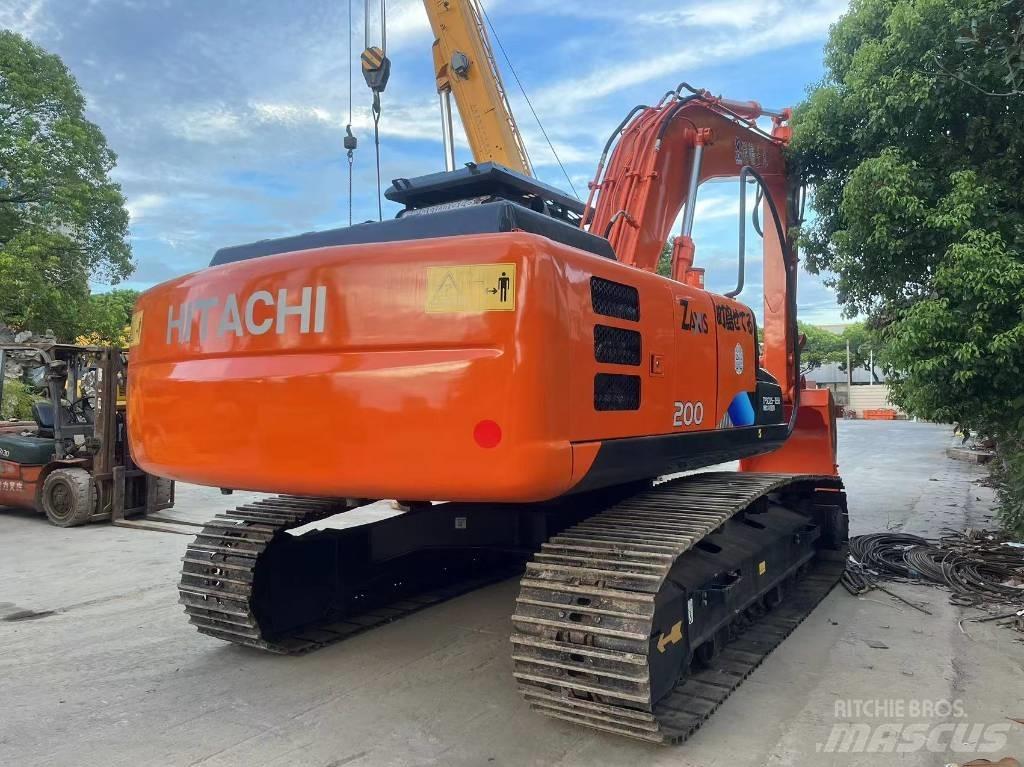 Hitachi ZX 200 Beltegraver