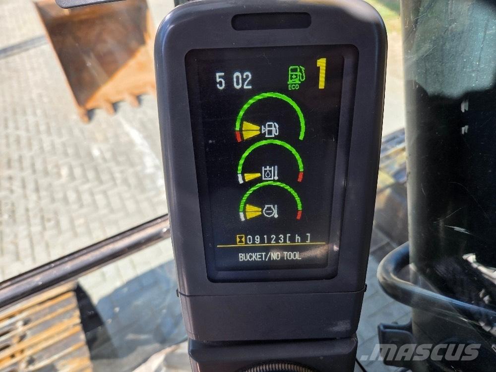 CAT 323DL Beltegraver