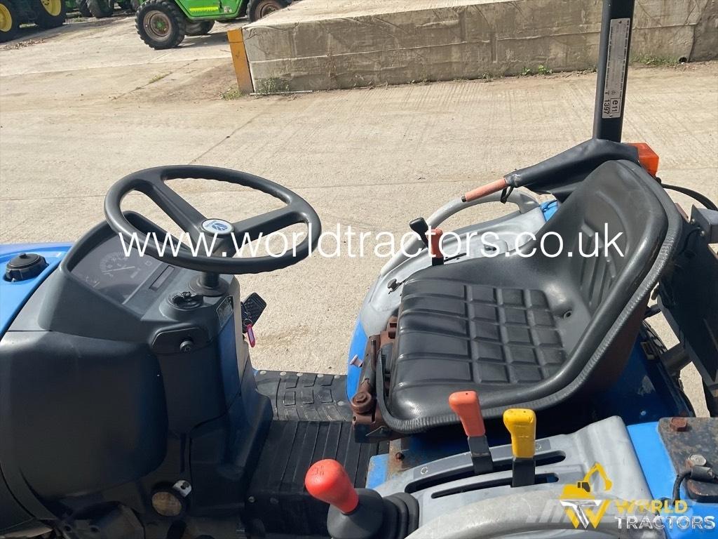New Holland TC12 D Traktorer