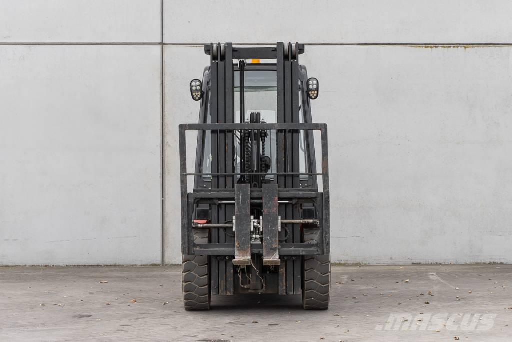 Manitou MI 30 D Diesel Trucker