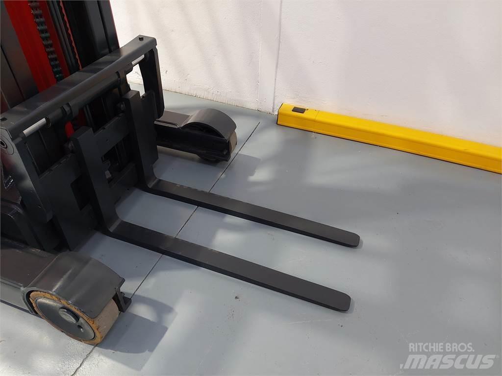 Linde R14HD Skyvemasttruck