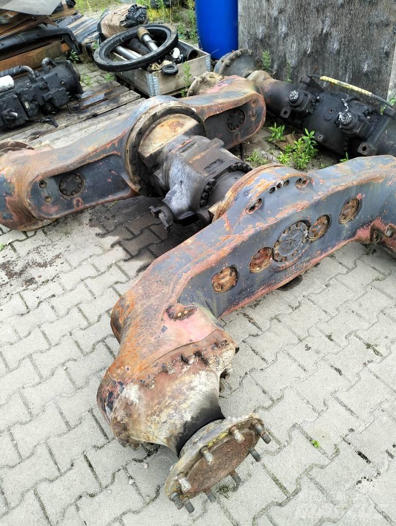John Deere 1270B Belter, kjettinger og understell