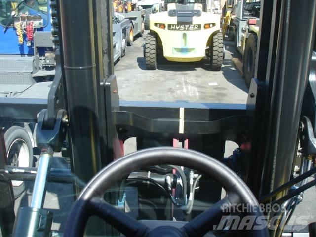 Hyster H 16 XD Diesel Trucker