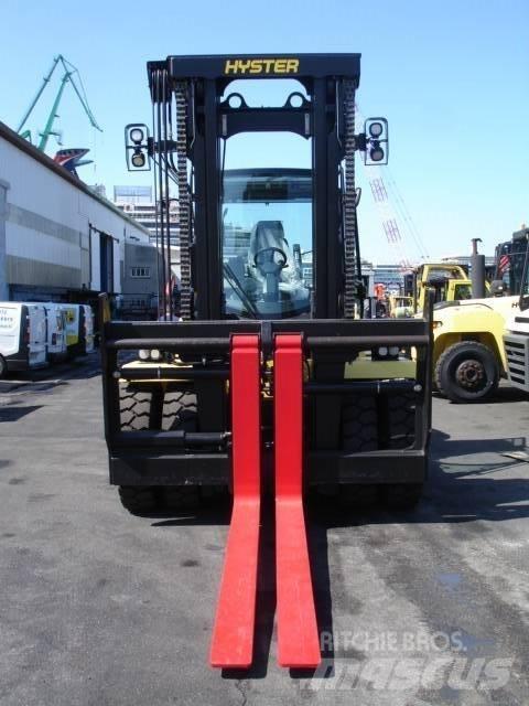 Hyster H 16 XD Diesel Trucker