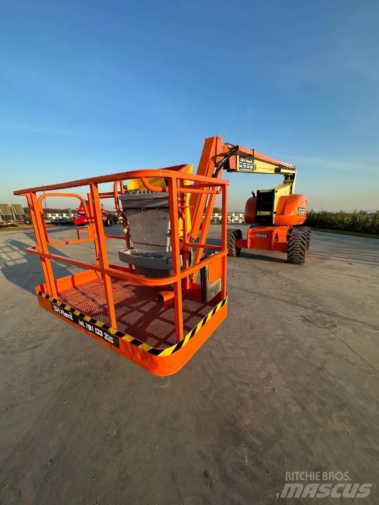 JLG 800 AJ Leddede bomlifter