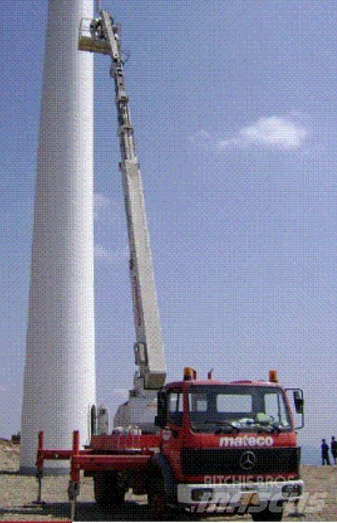 Bronto 32-2T1 Bilmontert lift