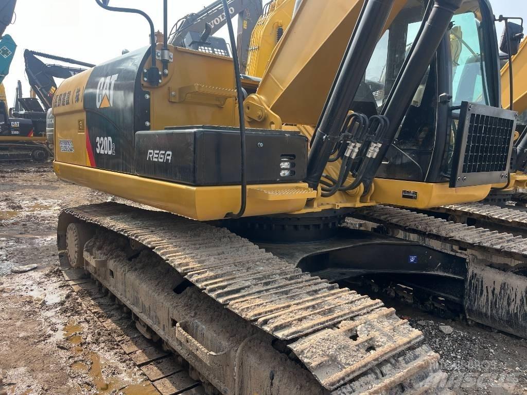CAT 320 D Beltegraver