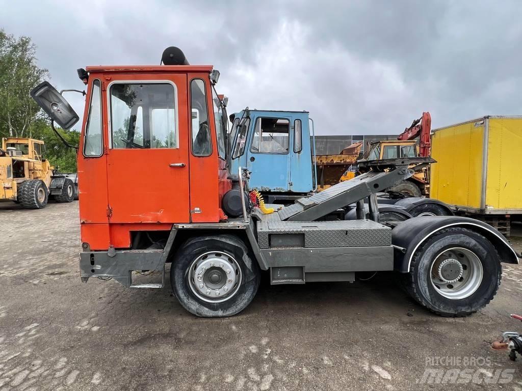 Bollnäs BT25T Terminaltraktor
