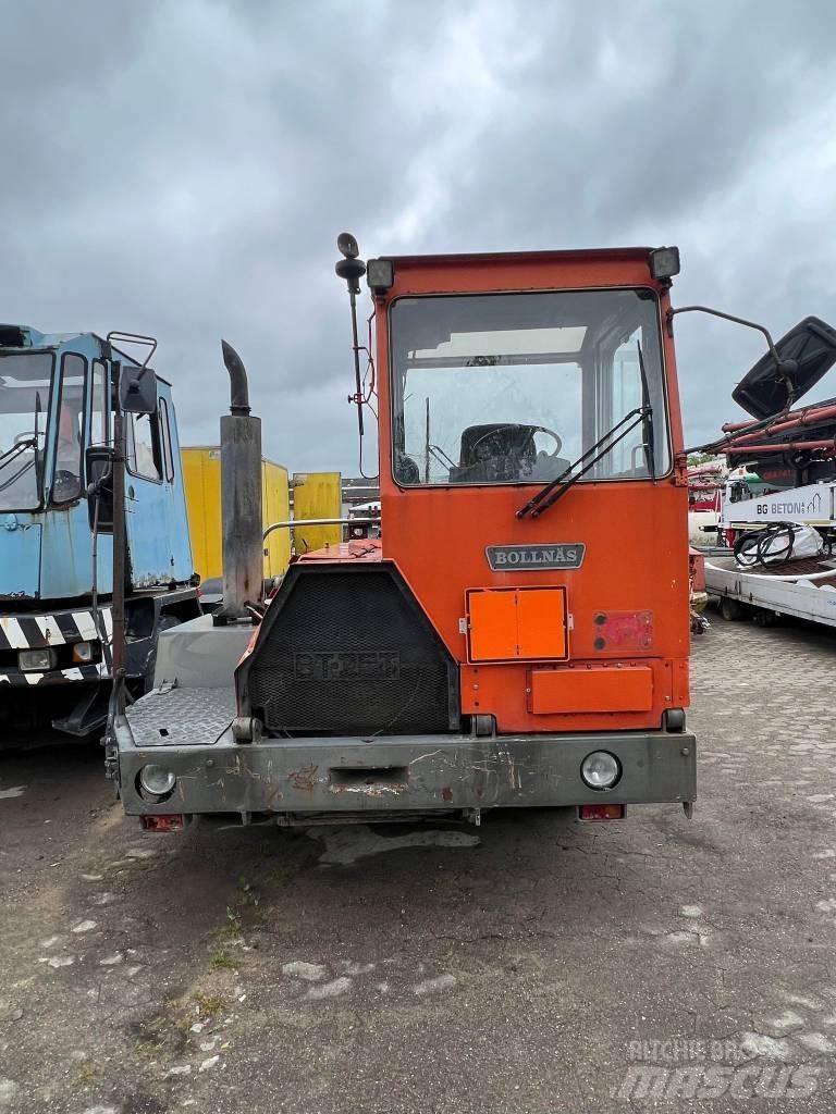 Bollnäs BT25T Terminaltraktor