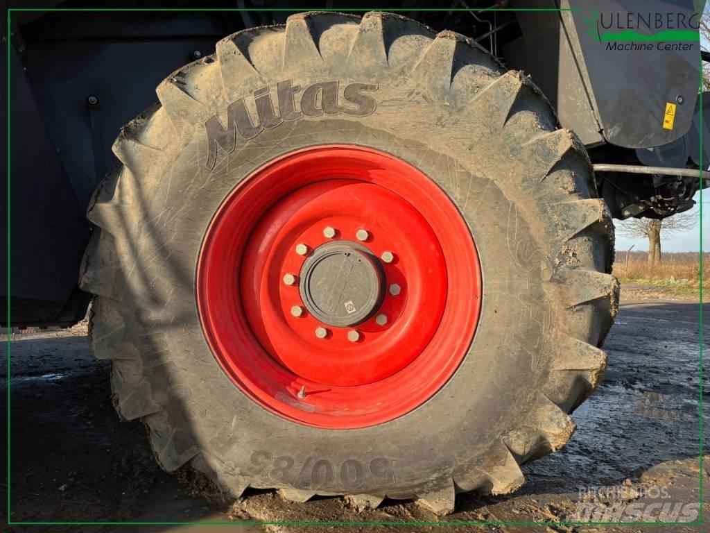 CLAAS Lexion 8700 TT Skurtreskere