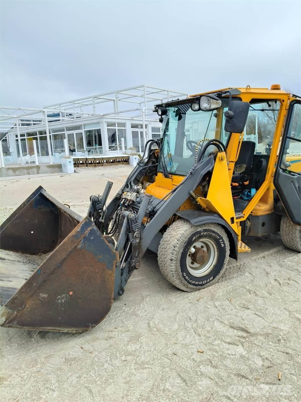 Wille 445B Redskapsbærere